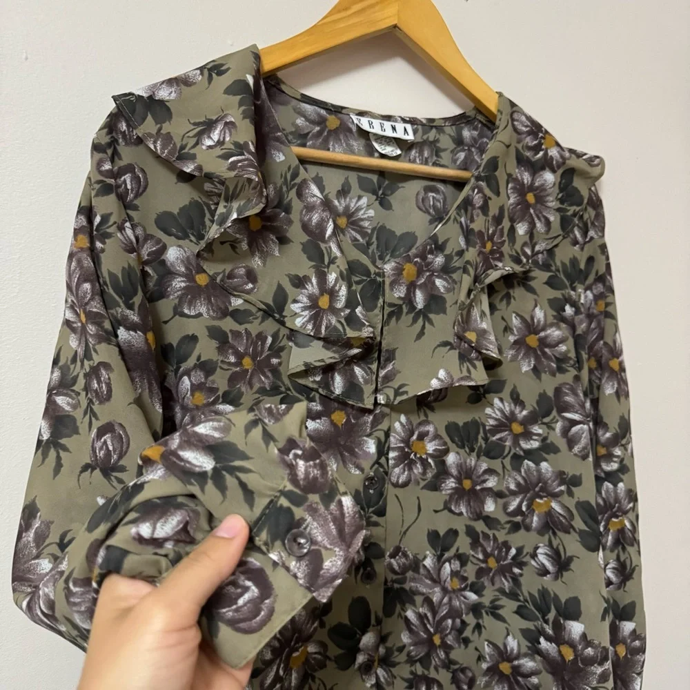 ERENA (size 12) vintage olive green purple Floral ruffle collar button up blouse